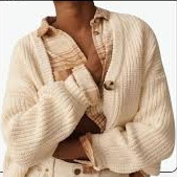 Madewell Sweaters - Madewell Shirttail Cardigan Sweater Chunky Size M Antique Cream